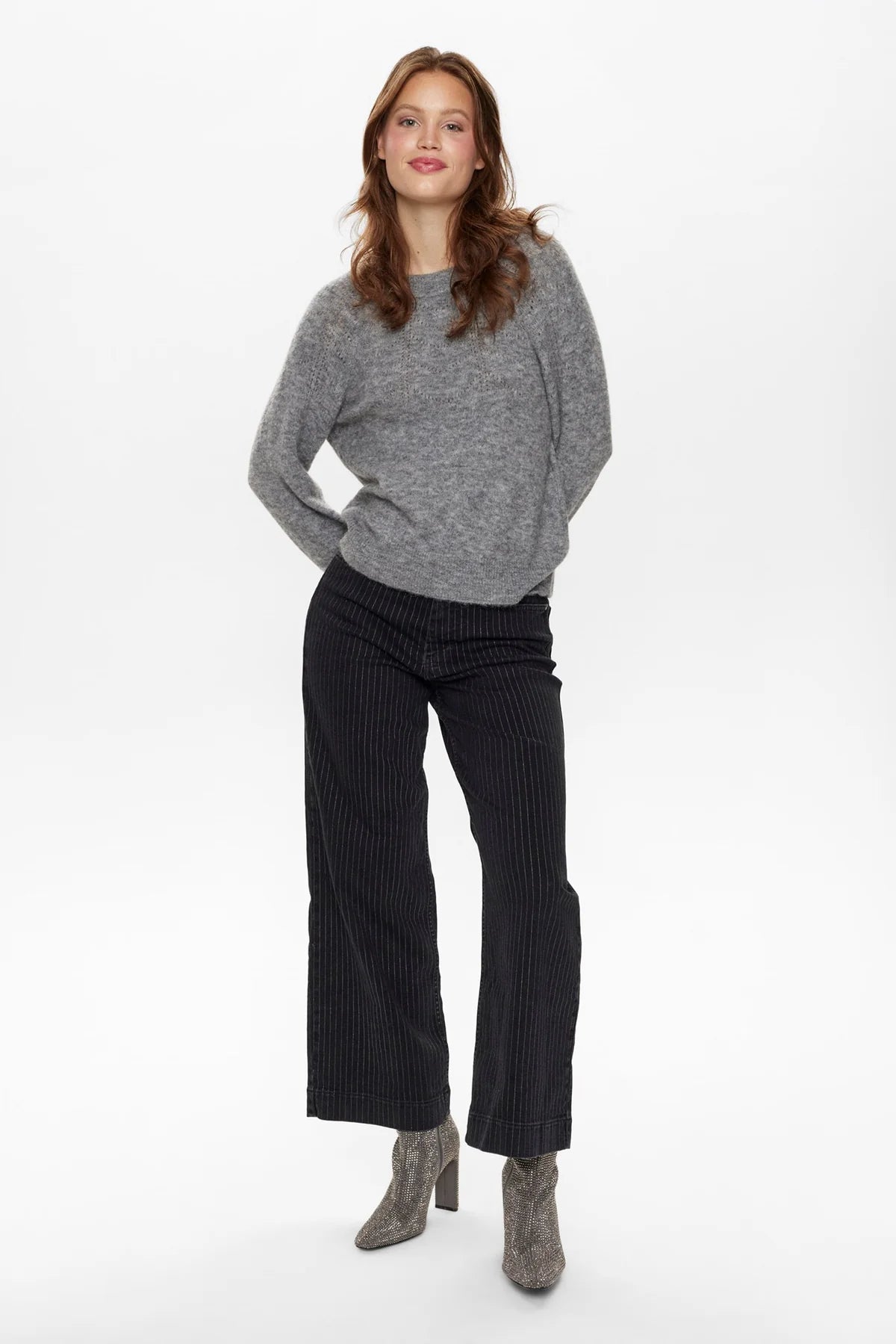 Rietta Bow Pullover